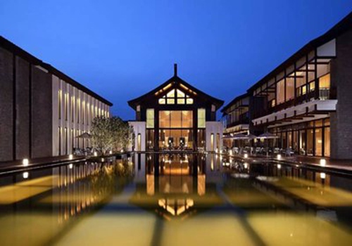 鸿得利参与佛山保利皇冠假日酒店工程建设