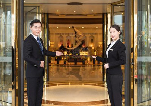 丽江古城英迪格酒店荣获《漫旅》中国精品酒店奖