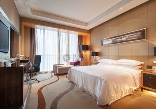 普渡机器人强势入驻万豪酒店