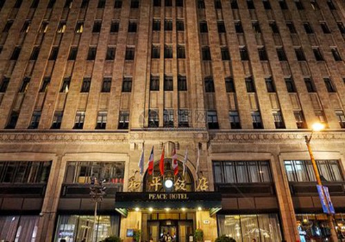 椒爱四月十店连开，打造水煮鱼头部品牌