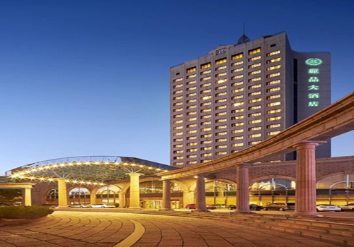 在行业龙头亏损之时，亚朵酒店何以逆势盈利？