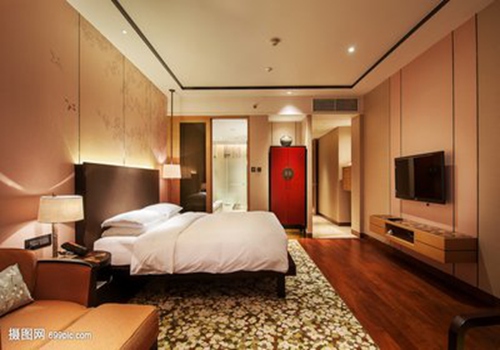 ​酒店员工的微笑是怎样练成的？