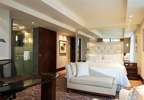 酒店人的说话艺术是怎样的？