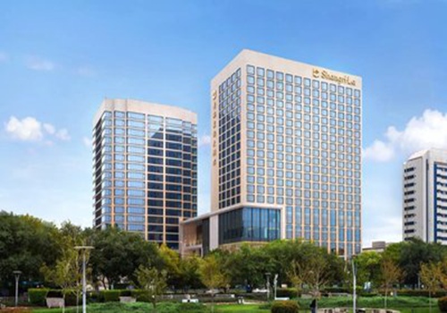 酒店正在转向自动化，以应对未被填补的职位